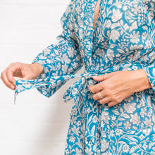 Load image into Gallery viewer, Peaches + Cream